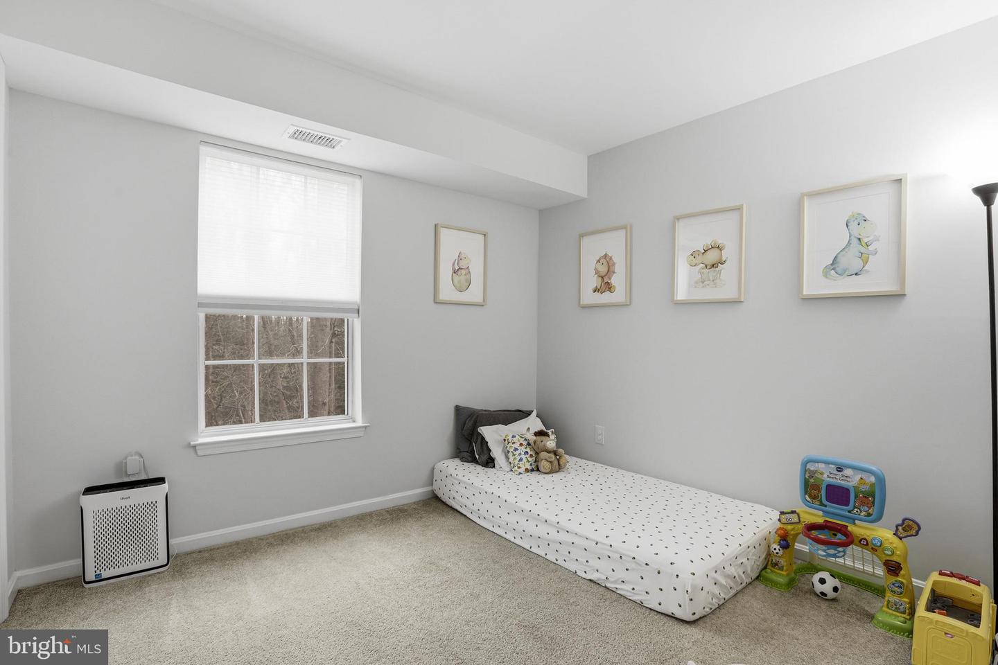 5704 SHADWELL CT #91, ALEXANDRIA, Virginia 22309, 2 Bedrooms Bedrooms, 7 Rooms Rooms,2 BathroomsBathrooms,Residential,For sale,5704 SHADWELL CT #91,VAFX2293476 MLS # VAFX2293476