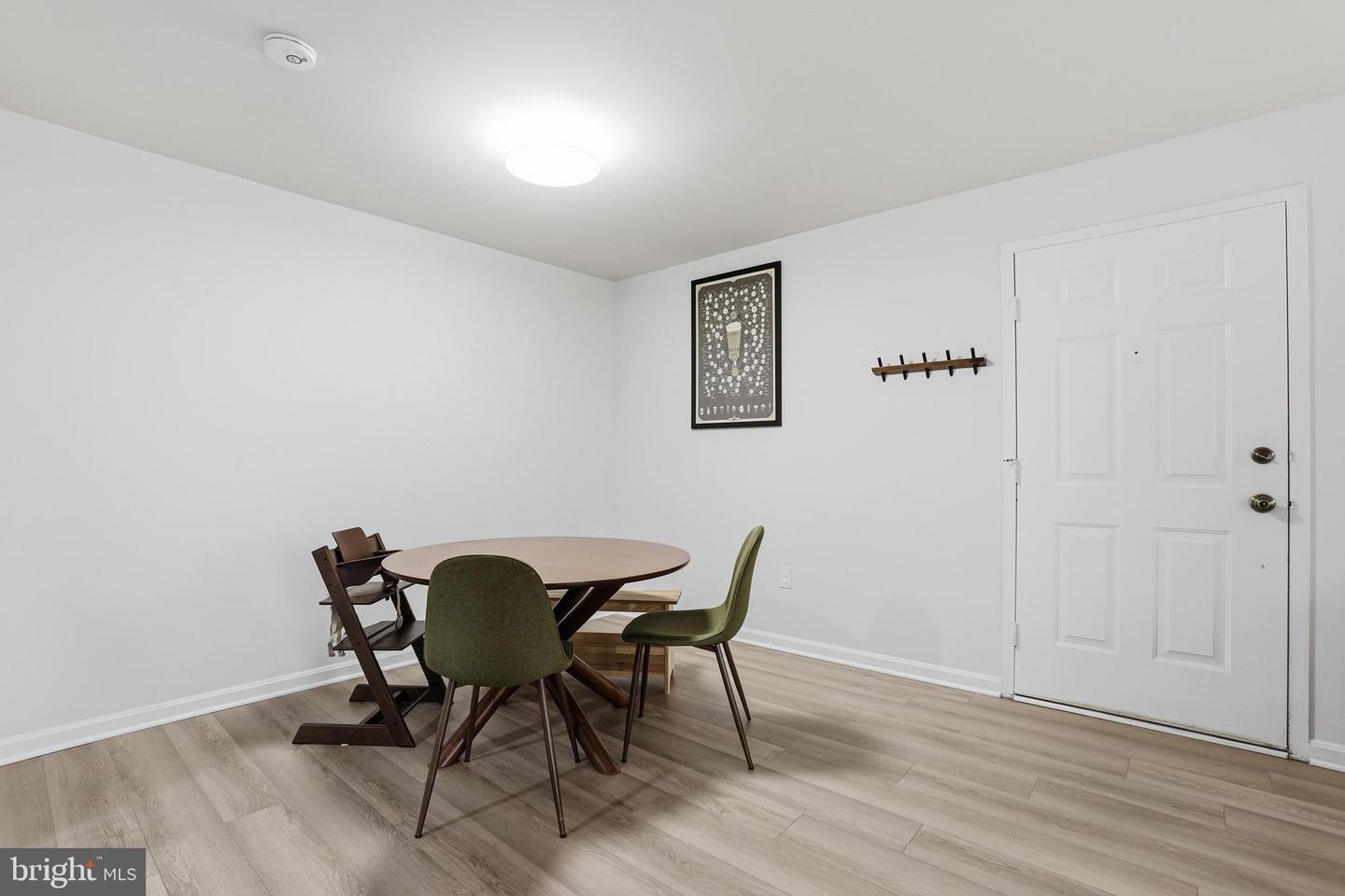 5704 SHADWELL CT #91, ALEXANDRIA, Virginia 22309, 2 Bedrooms Bedrooms, 7 Rooms Rooms,2 BathroomsBathrooms,Residential,For sale,5704 SHADWELL CT #91,VAFX2293476 MLS # VAFX2293476