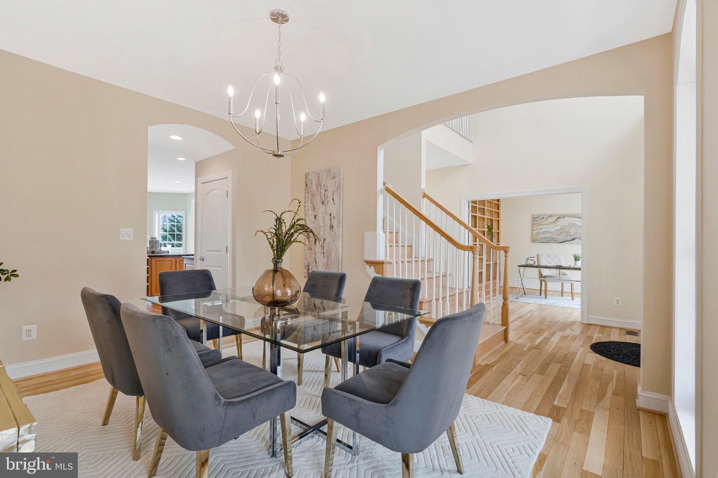 19834 SMITH CIR, ASHBURN, Virginia 20147, 4 Bedrooms Bedrooms, ,4 BathroomsBathrooms,Residential,For sale,19834 SMITH CIR,VALO2116960 MLS # VALO2116960