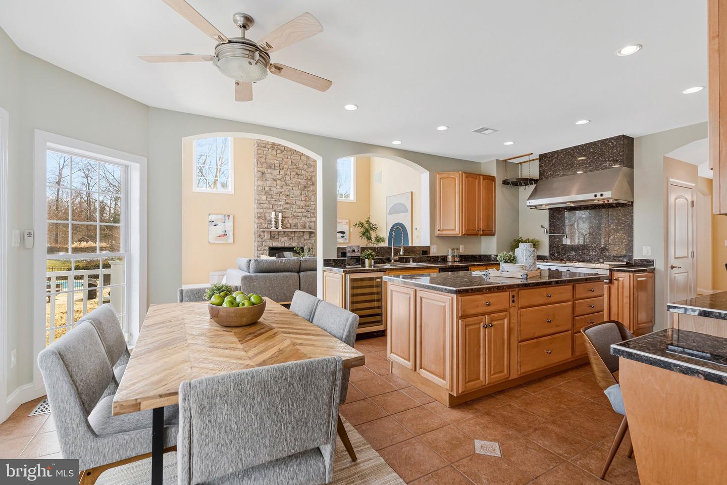 19834 SMITH CIR, ASHBURN, Virginia 20147, 4 Bedrooms Bedrooms, ,4 BathroomsBathrooms,Residential,For sale,19834 SMITH CIR,VALO2116960 MLS # VALO2116960