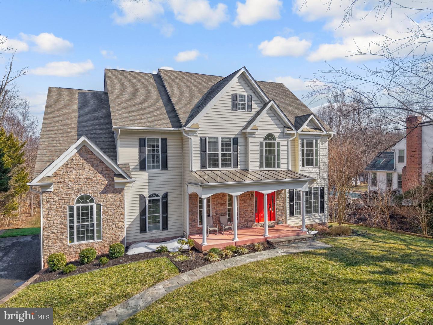 19834 SMITH CIR, ASHBURN, Virginia 20147, 4 Bedrooms Bedrooms, ,4 BathroomsBathrooms,Residential,For sale,19834 SMITH CIR,VALO2116960 MLS # VALO2116960