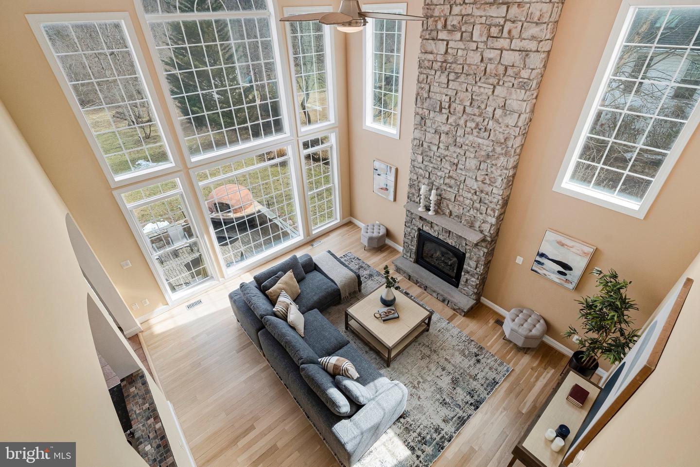 19834 SMITH CIR, ASHBURN, Virginia 20147, 4 Bedrooms Bedrooms, ,4 BathroomsBathrooms,Residential,For sale,19834 SMITH CIR,VALO2116960 MLS # VALO2116960