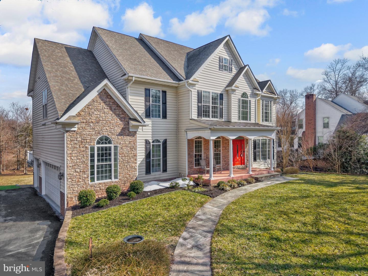 19834 SMITH CIR, ASHBURN, Virginia 20147, 4 Bedrooms Bedrooms, ,4 BathroomsBathrooms,Residential,For sale,19834 SMITH CIR,VALO2116960 MLS # VALO2116960