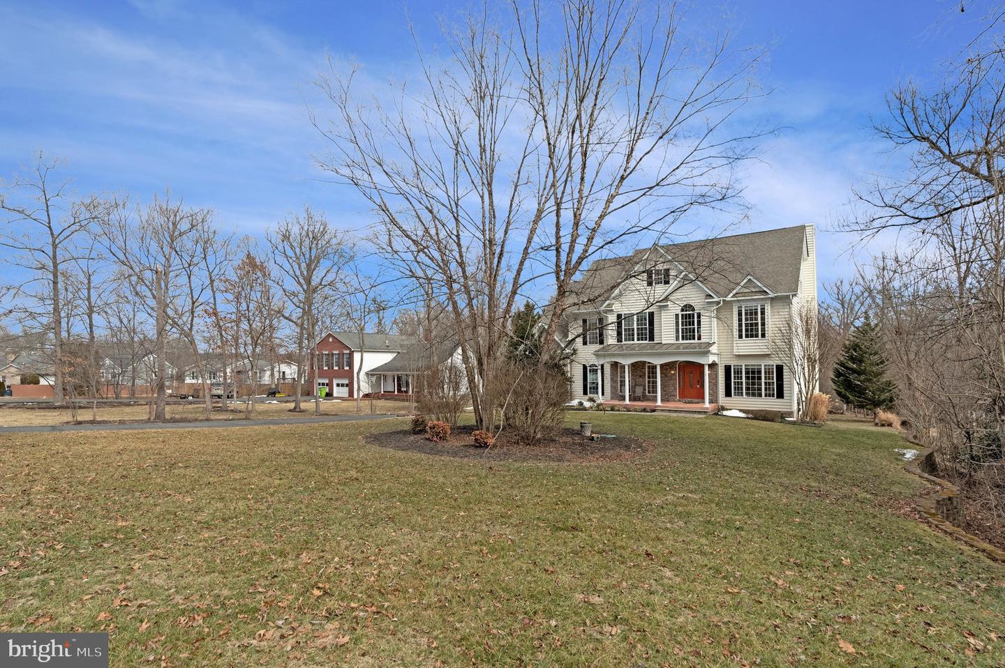 19834 SMITH CIR, ASHBURN, Virginia 20147, 4 Bedrooms Bedrooms, ,4 BathroomsBathrooms,Residential,For sale,19834 SMITH CIR,VALO2116960 MLS # VALO2116960