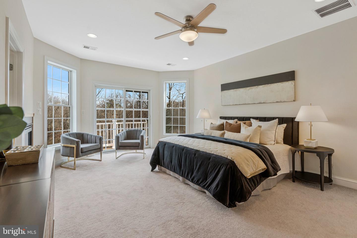 19834 SMITH CIR, ASHBURN, Virginia 20147, 4 Bedrooms Bedrooms, ,4 BathroomsBathrooms,Residential,For sale,19834 SMITH CIR,VALO2116960 MLS # VALO2116960