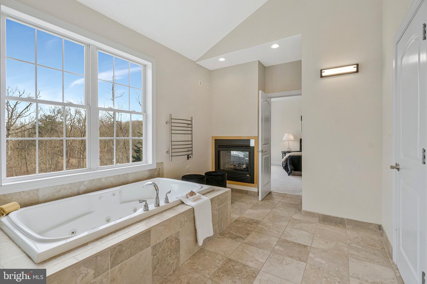 19834 SMITH CIR, ASHBURN, Virginia 20147, 4 Bedrooms Bedrooms, ,4 BathroomsBathrooms,Residential,For sale,19834 SMITH CIR,VALO2116960 MLS # VALO2116960