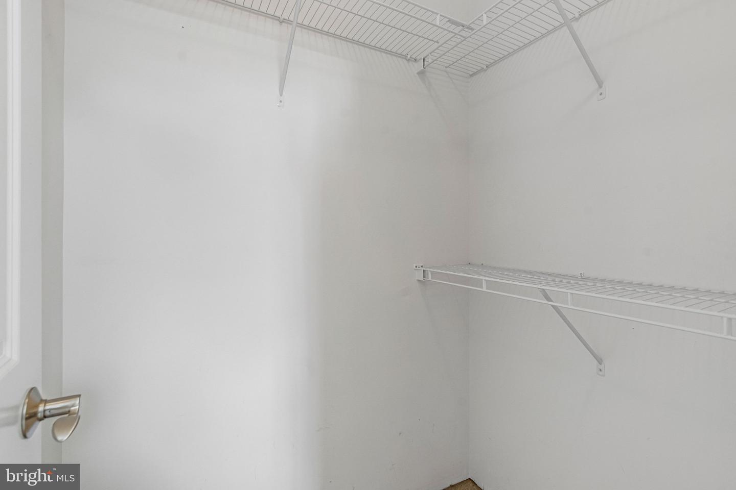 19834 SMITH CIR, ASHBURN, Virginia 20147, 4 Bedrooms Bedrooms, ,4 BathroomsBathrooms,Residential,For sale,19834 SMITH CIR,VALO2116960 MLS # VALO2116960