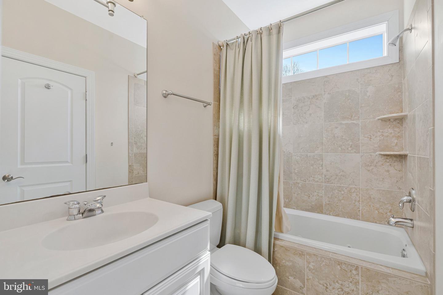 19834 SMITH CIR, ASHBURN, Virginia 20147, 4 Bedrooms Bedrooms, ,4 BathroomsBathrooms,Residential,For sale,19834 SMITH CIR,VALO2116960 MLS # VALO2116960