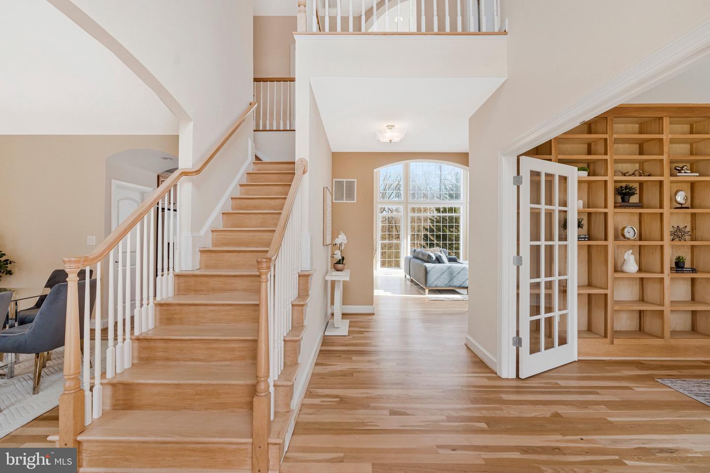 19834 SMITH CIR, ASHBURN, Virginia 20147, 4 Bedrooms Bedrooms, ,4 BathroomsBathrooms,Residential,For sale,19834 SMITH CIR,VALO2116960 MLS # VALO2116960