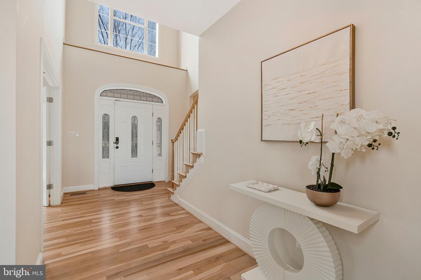 19834 SMITH CIR, ASHBURN, Virginia 20147, 4 Bedrooms Bedrooms, ,4 BathroomsBathrooms,Residential,For sale,19834 SMITH CIR,VALO2116960 MLS # VALO2116960