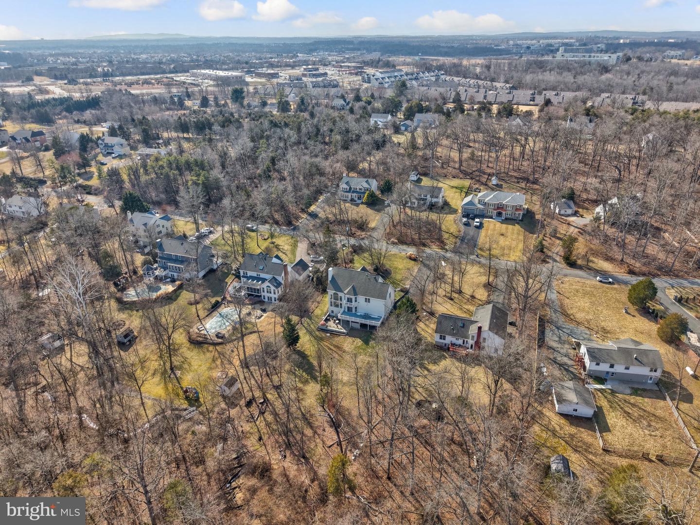 19834 SMITH CIR, ASHBURN, Virginia 20147, 4 Bedrooms Bedrooms, ,4 BathroomsBathrooms,Residential,For sale,19834 SMITH CIR,VALO2116960 MLS # VALO2116960