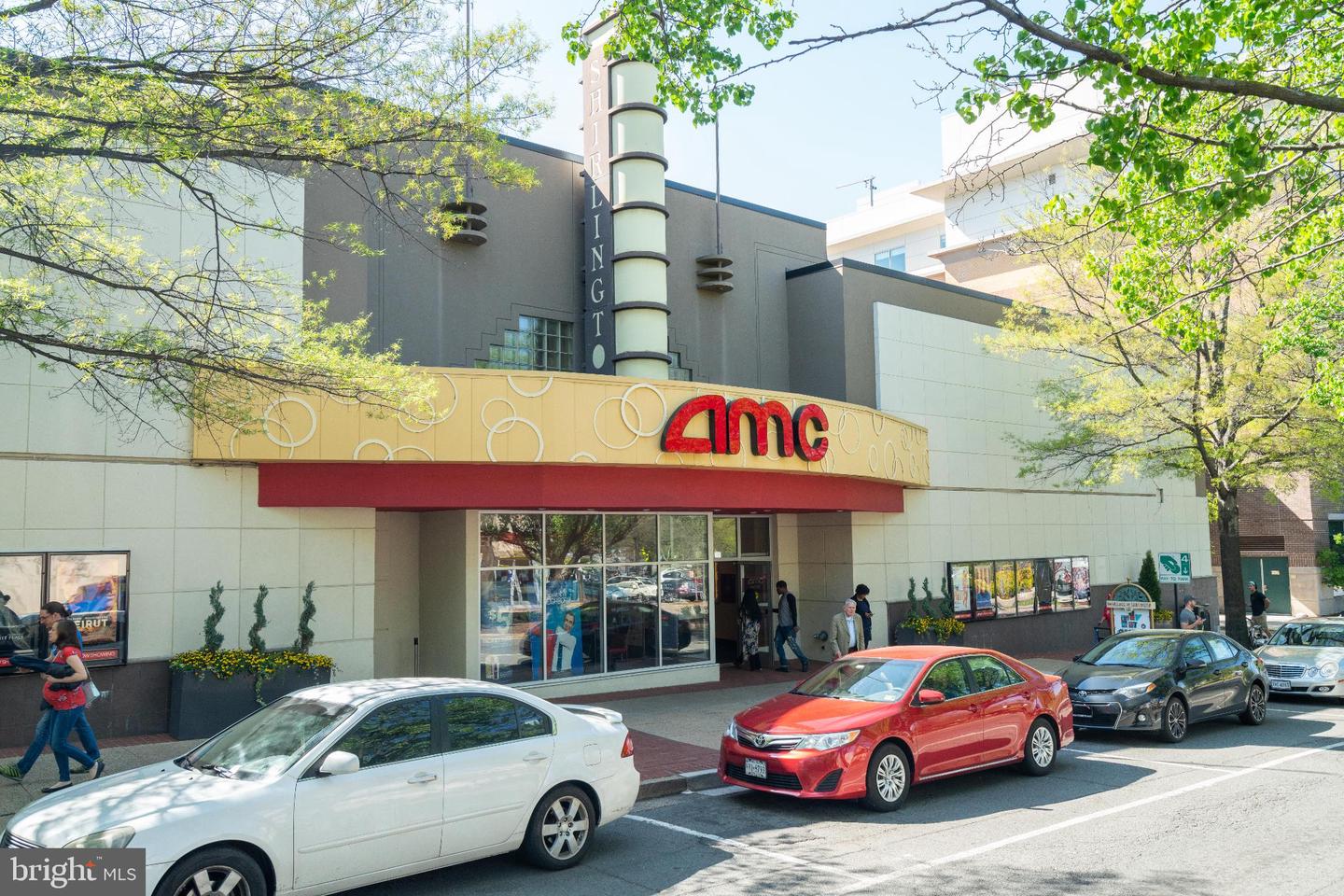 4849 28TH ST S #B, ARLINGTON, Virginia 22206, 2 Bedrooms Bedrooms, 9 Rooms Rooms,2 BathroomsBathrooms,Residential,For sale,4849 28TH ST S #B,VAAR2069502 MLS # VAAR2069502