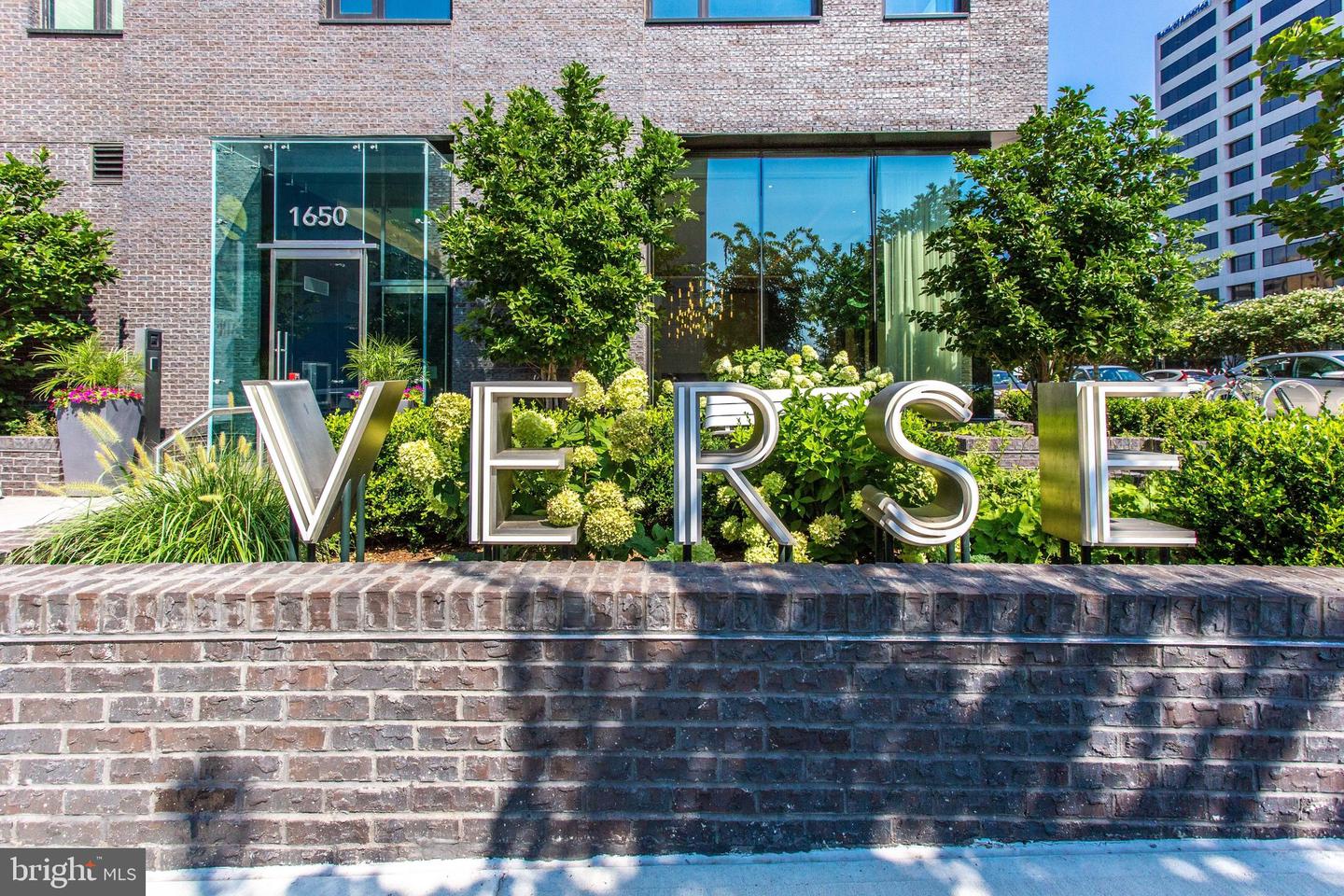 1650 SILVER HILL DR #1703, MCLEAN, Virginia 22102, 1 Bedroom Bedrooms, ,1 BathroomBathrooms,Residential,For sale,1650 SILVER HILL DR #1703,VAFX2293320 MLS # VAFX2293320