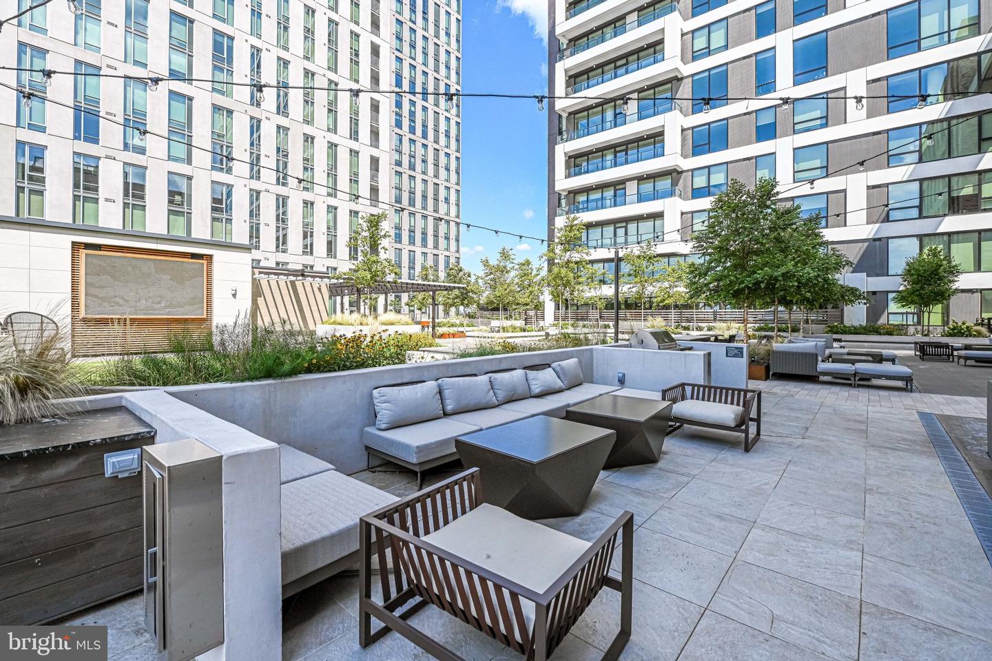 1650 SILVER HILL DR #1703, MCLEAN, Virginia 22102, 1 Bedroom Bedrooms, ,1 BathroomBathrooms,Residential,For sale,1650 SILVER HILL DR #1703,VAFX2293320 MLS # VAFX2293320