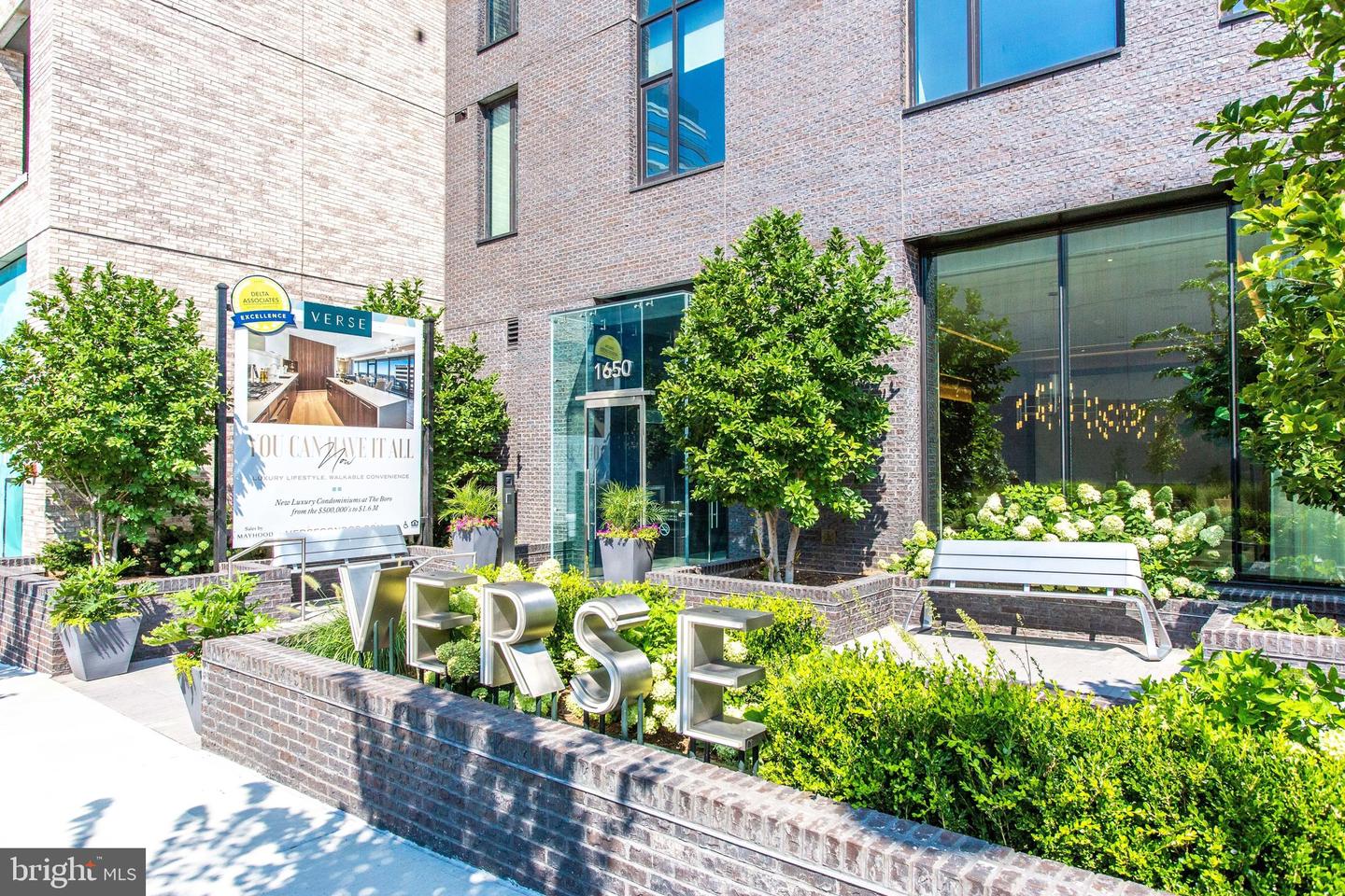 1650 SILVER HILL DR #1703, MCLEAN, Virginia 22102, 1 Bedroom Bedrooms, ,1 BathroomBathrooms,Residential,For sale,1650 SILVER HILL DR #1703,VAFX2293320 MLS # VAFX2293320