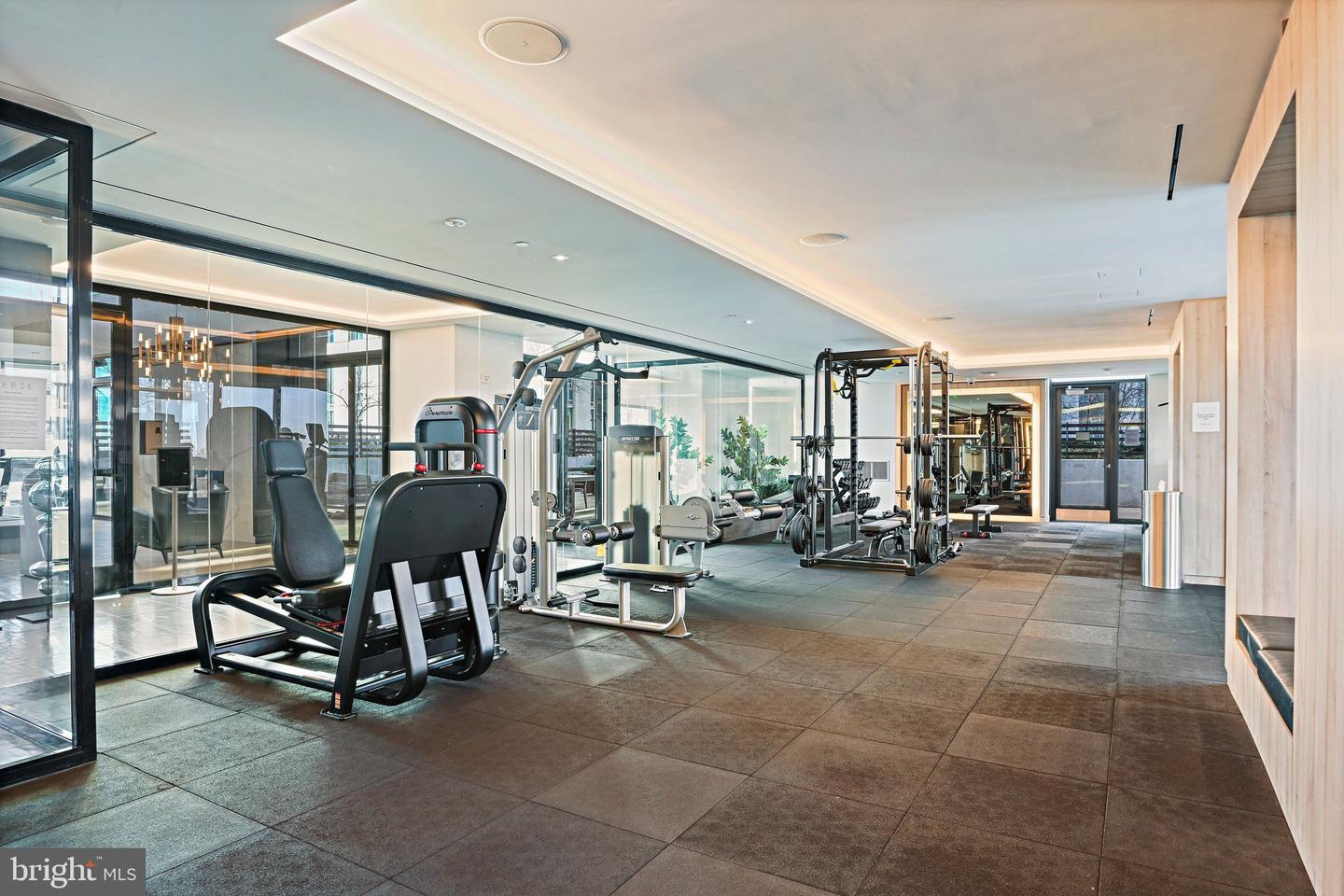 1650 SILVER HILL DR #1703, MCLEAN, Virginia 22102, 1 Bedroom Bedrooms, ,1 BathroomBathrooms,Residential,For sale,1650 SILVER HILL DR #1703,VAFX2293320 MLS # VAFX2293320