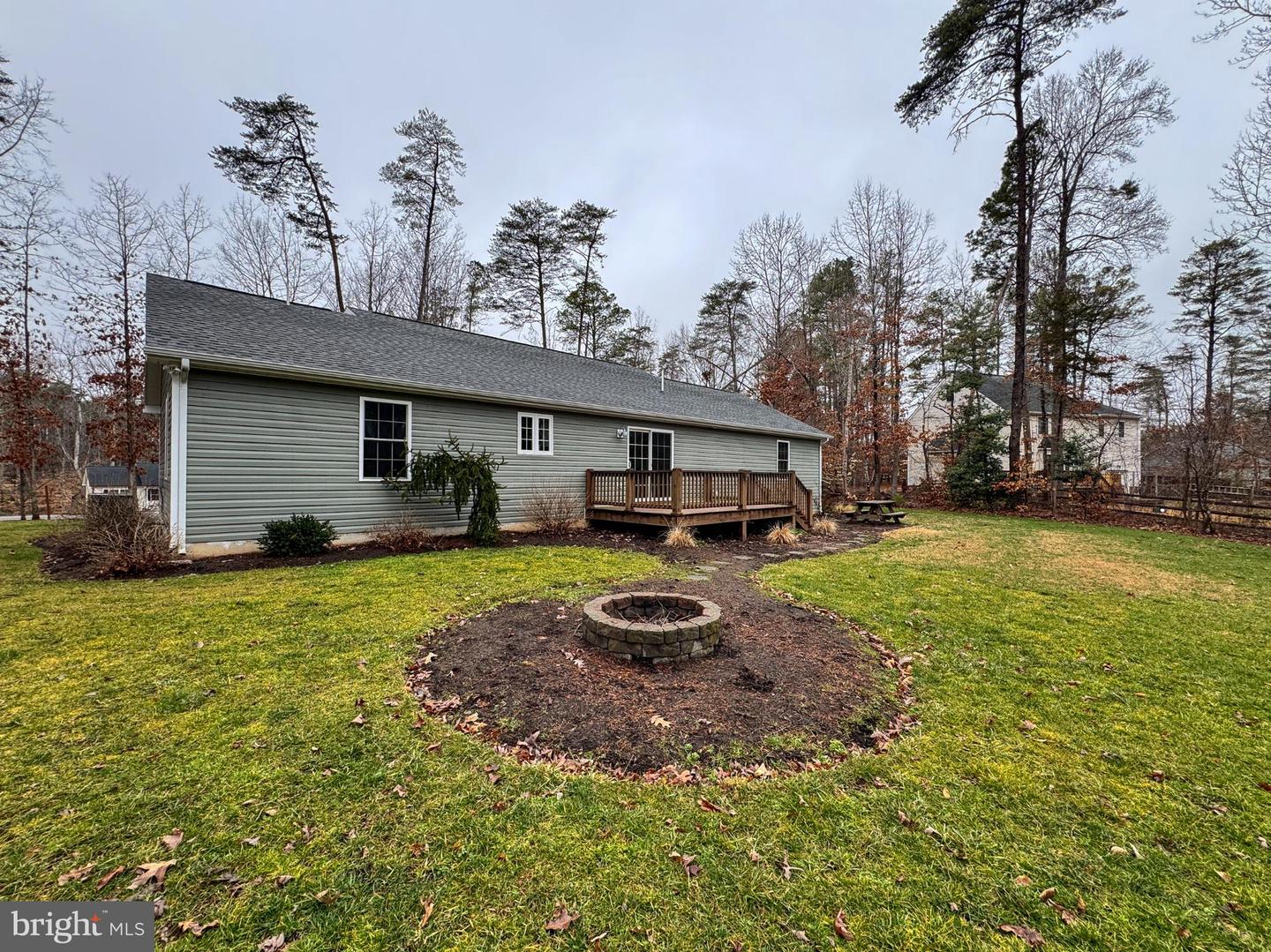 64 HEMLOCK LN, MINERAL, Virginia 23117, 3 Bedrooms Bedrooms, 5 Rooms Rooms,2 BathroomsBathrooms,Residential,For sale,64 HEMLOCK LN,VALA2009382 MLS # VALA2009382