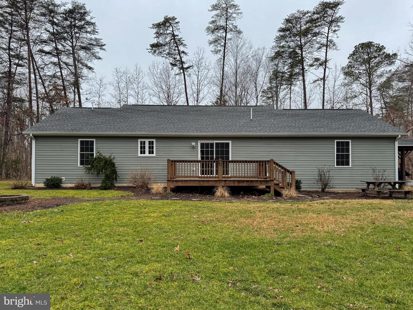 64 HEMLOCK LN, MINERAL, Virginia 23117, 3 Bedrooms Bedrooms, 5 Rooms Rooms,2 BathroomsBathrooms,Residential,For sale,64 HEMLOCK LN,VALA2009382 MLS # VALA2009382