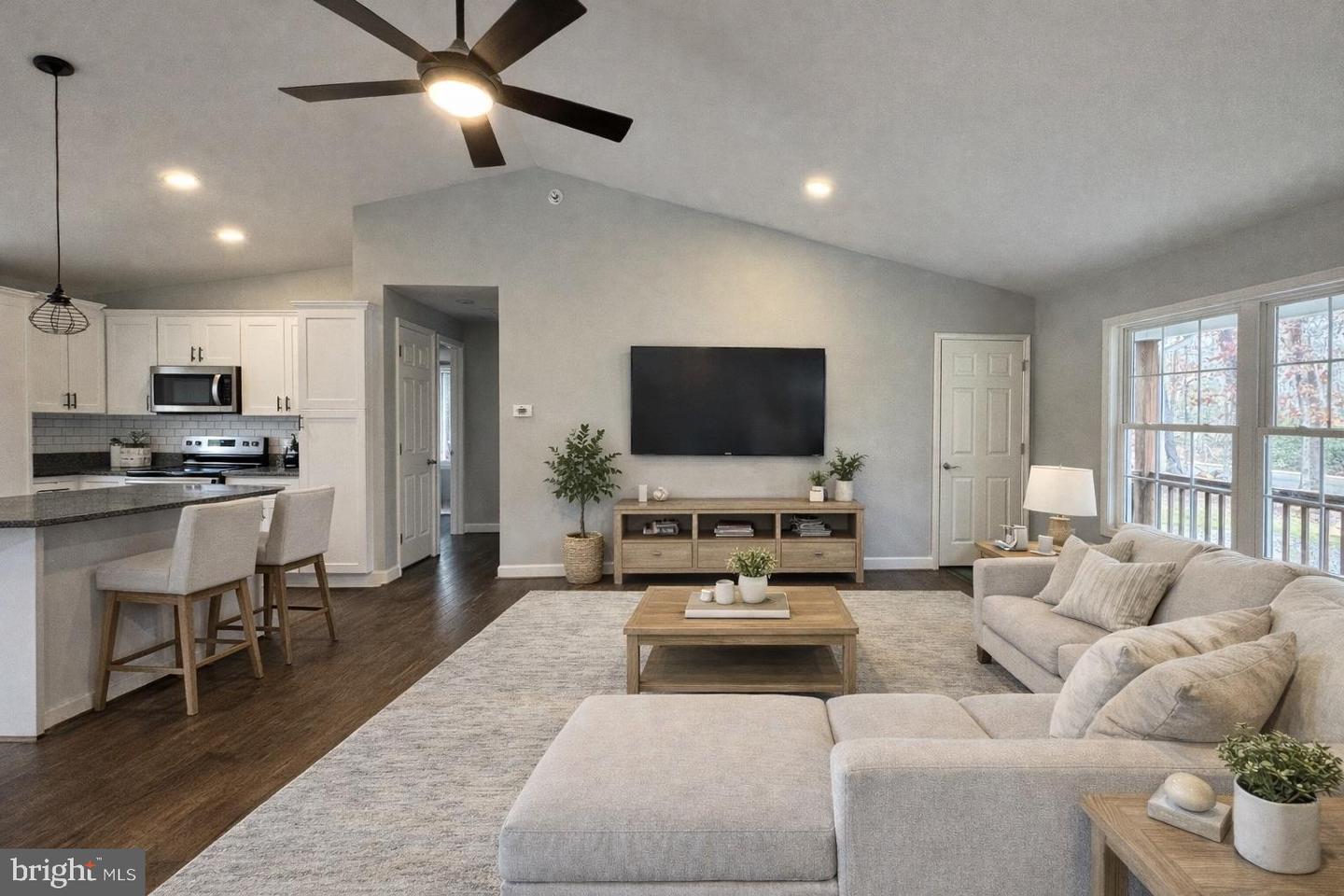 64 HEMLOCK LN, MINERAL, Virginia 23117, 3 Bedrooms Bedrooms, 5 Rooms Rooms,2 BathroomsBathrooms,Residential,For sale,64 HEMLOCK LN,VALA2009382 MLS # VALA2009382