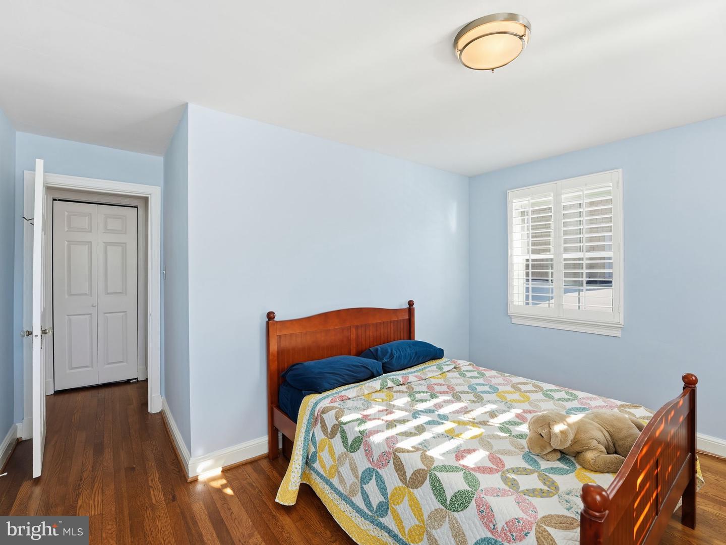 6223 26TH ROAD N, ARLINGTON, Virginia 22207, 4 Bedrooms Bedrooms, ,3 BathroomsBathrooms,Residential,For sale,6223 26TH ROAD N,VAAR2069512 MLS # VAAR2069512