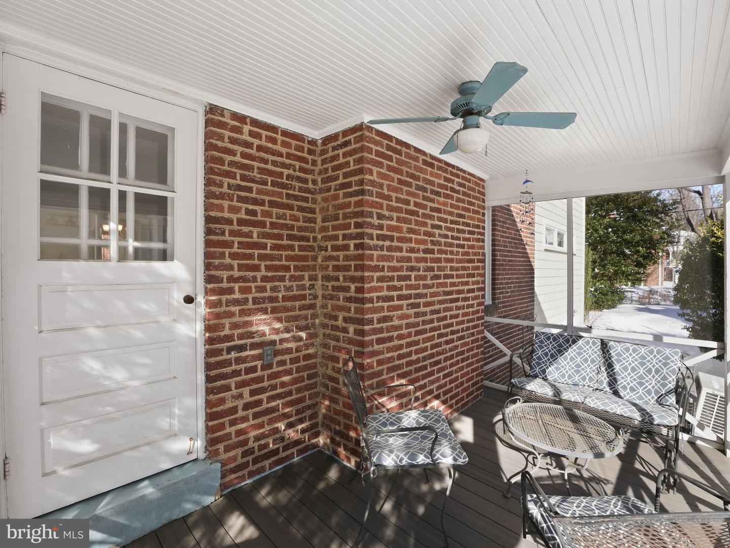 6223 26TH ROAD N, ARLINGTON, Virginia 22207, 4 Bedrooms Bedrooms, ,3 BathroomsBathrooms,Residential,For sale,6223 26TH ROAD N,VAAR2069512 MLS # VAAR2069512