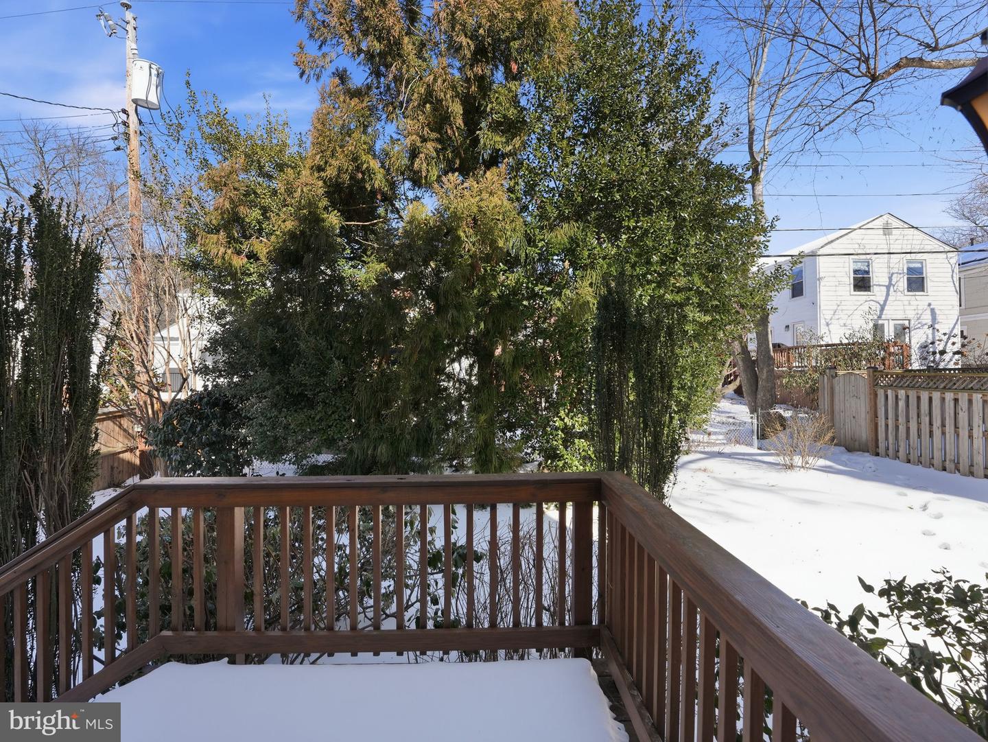 6223 26TH ROAD N, ARLINGTON, Virginia 22207, 4 Bedrooms Bedrooms, ,3 BathroomsBathrooms,Residential,For sale,6223 26TH ROAD N,VAAR2069512 MLS # VAAR2069512