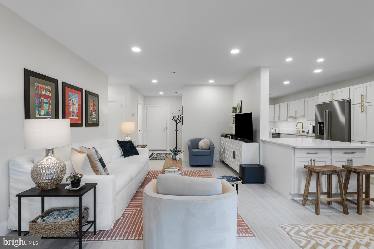 1016 S WAYNE ST #T-12, ARLINGTON, Virginia 22204, 2 Bedrooms Bedrooms, ,1 BathroomBathrooms,Residential,For sale,1016 S WAYNE ST #T-12,VAAR2069518 MLS # VAAR2069518