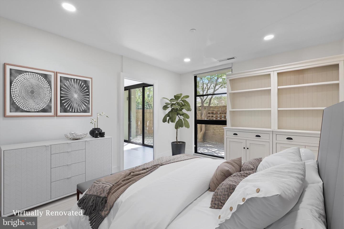 1016 S WAYNE ST #T-12, ARLINGTON, Virginia 22204, 2 Bedrooms Bedrooms, ,1 BathroomBathrooms,Residential,For sale,1016 S WAYNE ST #T-12,VAAR2069518 MLS # VAAR2069518