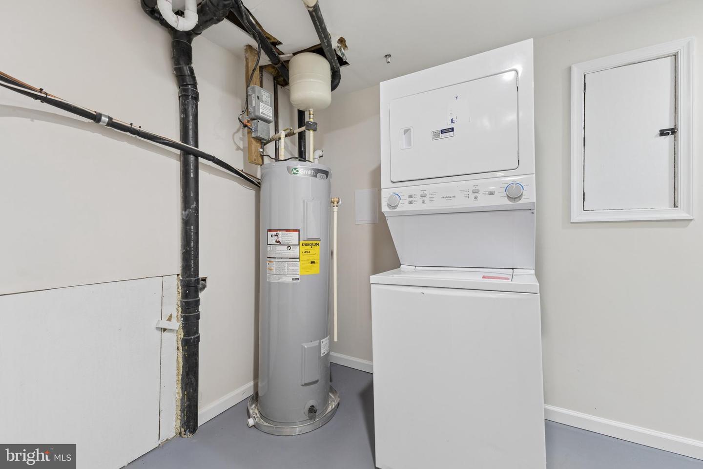 15915 FAIRWAY DR, DUMFRIES, Virginia 22025, 3 Bedrooms Bedrooms, ,3 BathroomsBathrooms,Residential,For sale,15915 FAIRWAY DR,VAPW2113510 MLS # VAPW2113510