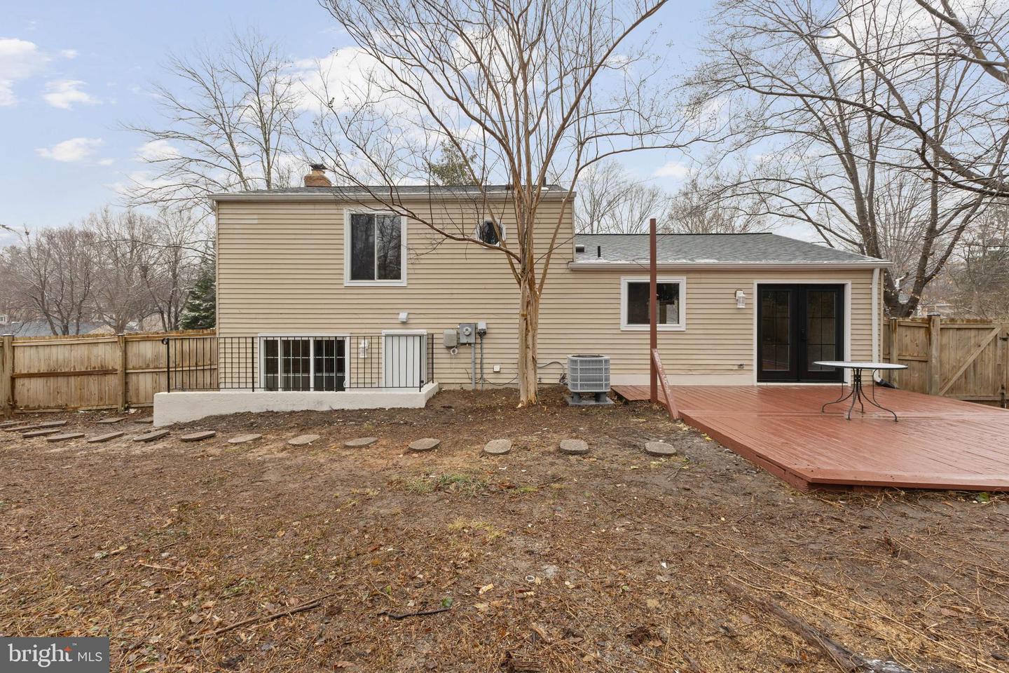 15915 FAIRWAY DR, DUMFRIES, Virginia 22025, 3 Bedrooms Bedrooms, ,3 BathroomsBathrooms,Residential,For sale,15915 FAIRWAY DR,VAPW2113510 MLS # VAPW2113510