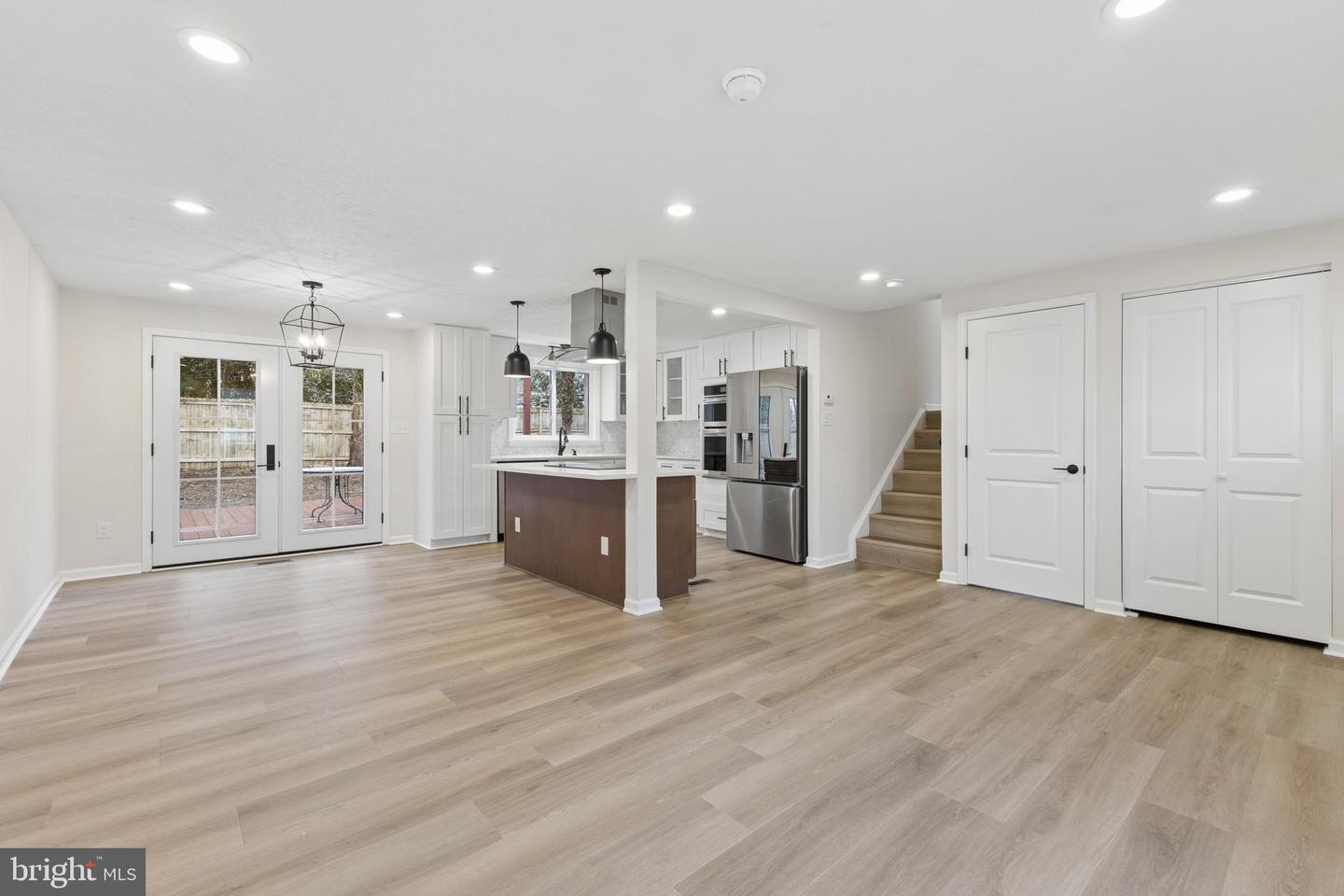 15915 FAIRWAY DR, DUMFRIES, Virginia 22025, 3 Bedrooms Bedrooms, ,3 BathroomsBathrooms,Residential,For sale,15915 FAIRWAY DR,VAPW2113510 MLS # VAPW2113510