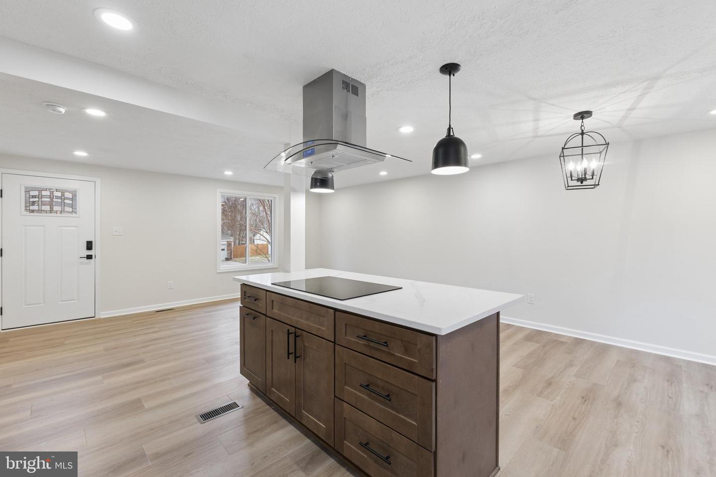 15915 FAIRWAY DR, DUMFRIES, Virginia 22025, 3 Bedrooms Bedrooms, ,3 BathroomsBathrooms,Residential,For sale,15915 FAIRWAY DR,VAPW2113510 MLS # VAPW2113510