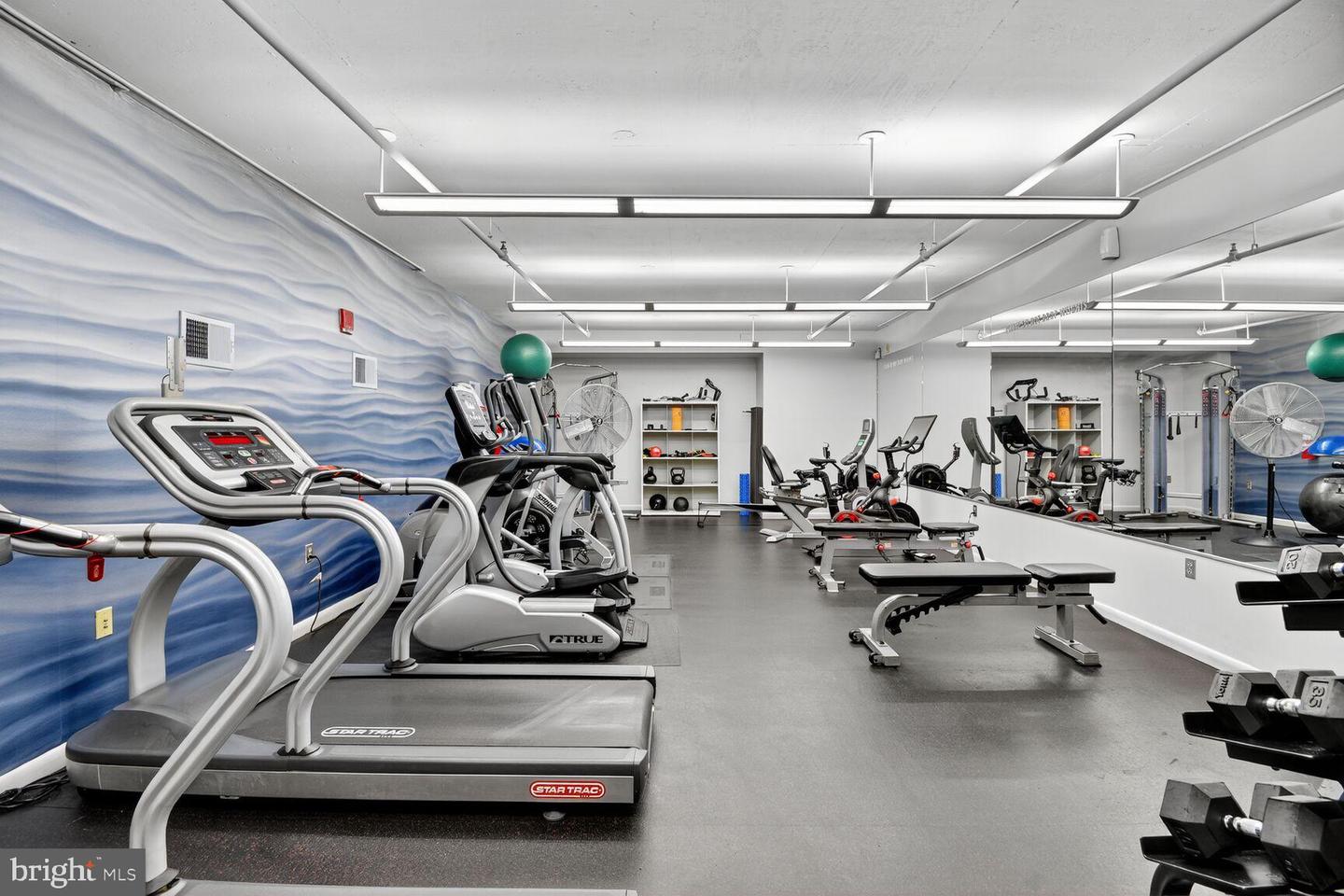 1300 N ST NW #214, WASHINGTON, District Of Columbia 20005, 1 Bedroom Bedrooms, 2 Rooms Rooms,1 BathroomBathrooms,Residential,For sale,1300 N ST NW #214,DCDC2248302 MLS # DCDC2248302