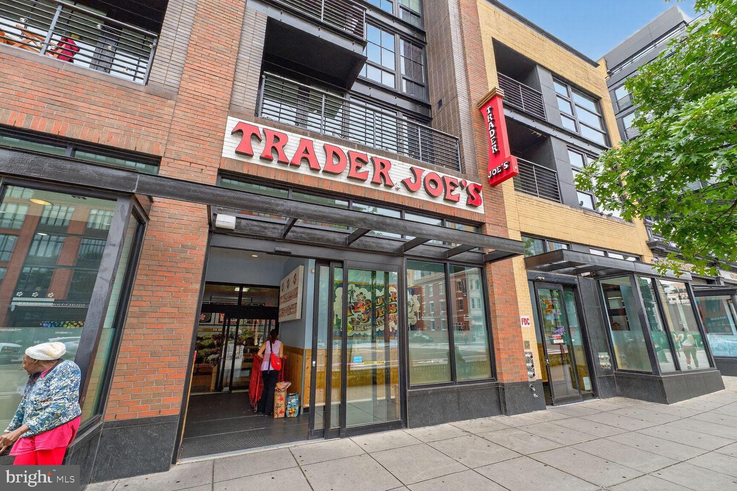 1300 N ST NW #214, WASHINGTON, District Of Columbia 20005, 1 Bedroom Bedrooms, 2 Rooms Rooms,1 BathroomBathrooms,Residential,For sale,1300 N ST NW #214,DCDC2248302 MLS # DCDC2248302