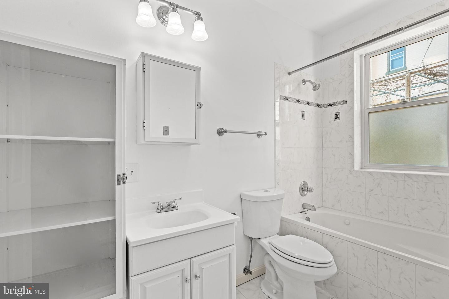 1030 FAIRMONT ST NW #104, WASHINGTON, District Of Columbia 20001, 3 Bedrooms Bedrooms, ,2 BathroomsBathrooms,Residential,For sale,1030 FAIRMONT ST NW #104,DCDC2248466 MLS # DCDC2248466