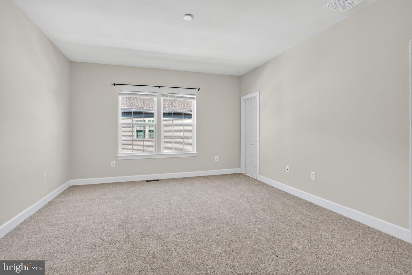 15272 CARTERSVILLE CT, HAYMARKET, Virginia 20169, 3 Bedrooms Bedrooms, ,3 BathroomsBathrooms,Residential,For sale,15272 CARTERSVILLE CT,VAPW2113516 MLS # VAPW2113516