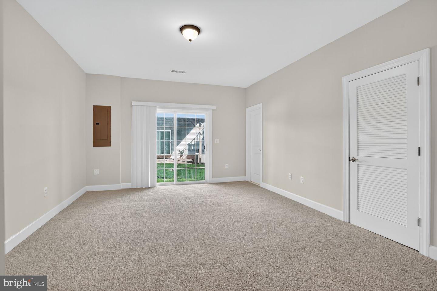 15272 CARTERSVILLE CT, HAYMARKET, Virginia 20169, 3 Bedrooms Bedrooms, ,3 BathroomsBathrooms,Residential,For sale,15272 CARTERSVILLE CT,VAPW2113516 MLS # VAPW2113516