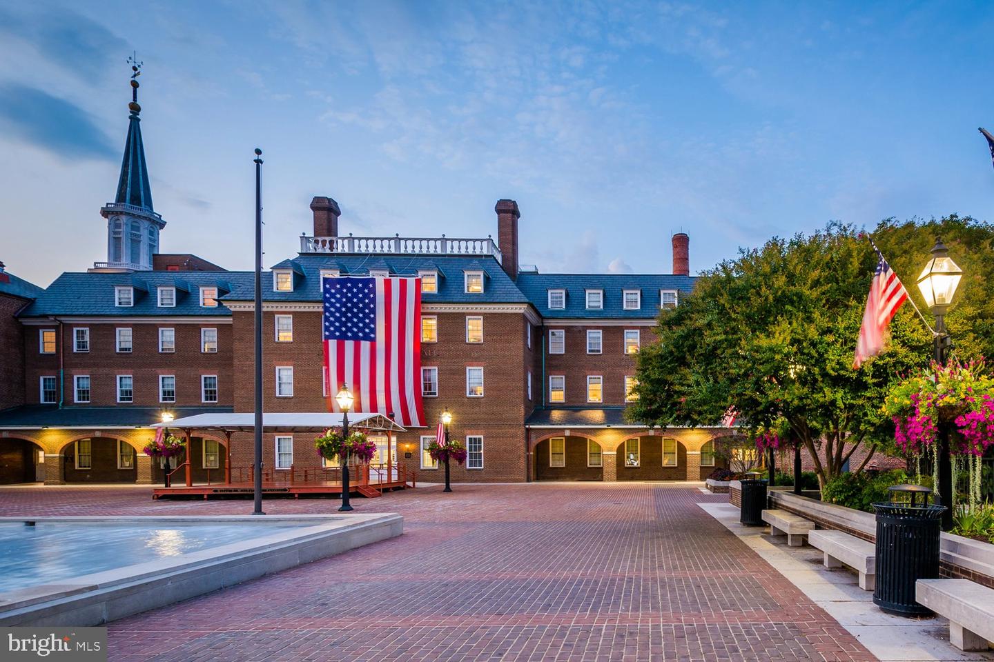 55 SKYHILL RD #101, ALEXANDRIA, Virginia 22314, 3 Bedrooms Bedrooms, ,2 BathroomsBathrooms,Residential,For sale,55 SKYHILL RD #101,VAAX2054642 MLS # VAAX2054642