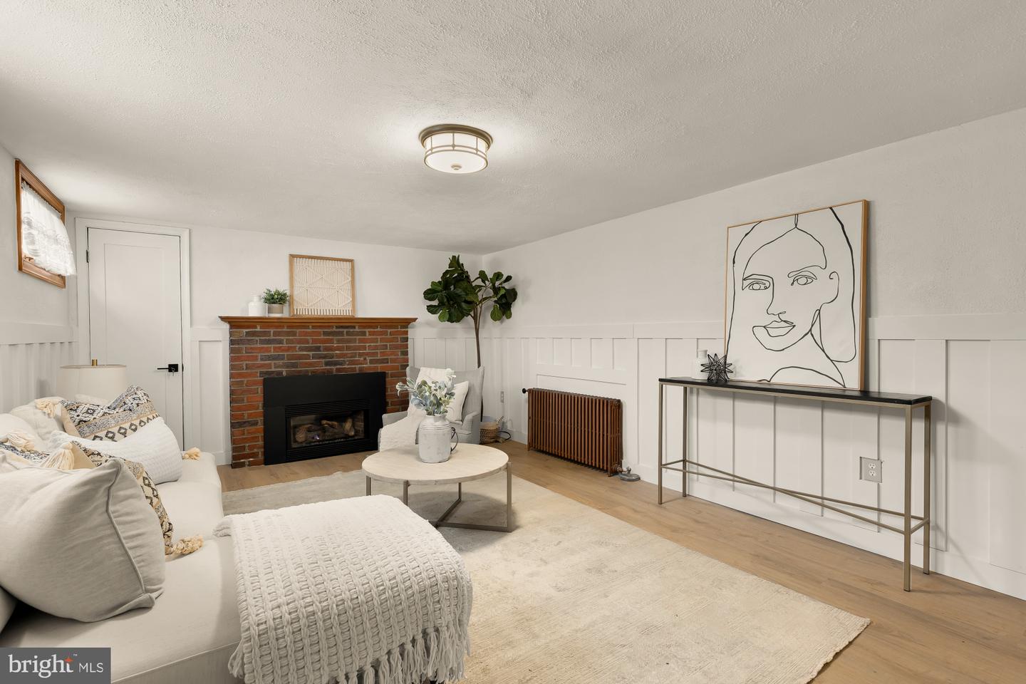 3918 17TH PL NE, WASHINGTON, District Of Columbia 20018, 4 Bedrooms Bedrooms, ,2 BathroomsBathrooms,Residential,For sale,3918 17TH PL NE,DCDC2248352 MLS # DCDC2248352