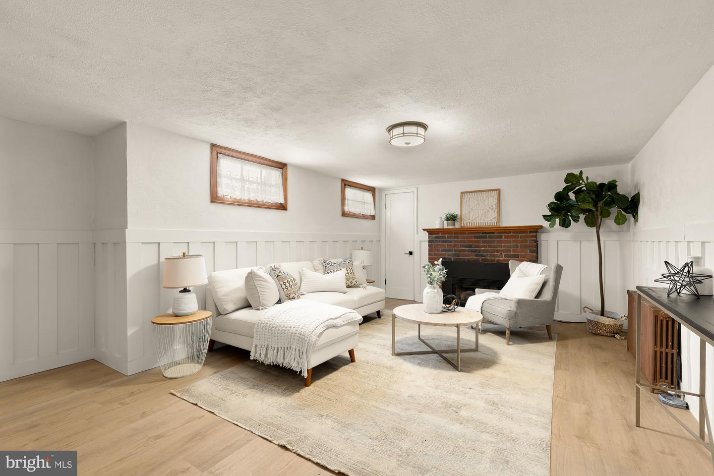 3918 17TH PL NE, WASHINGTON, District Of Columbia 20018, 4 Bedrooms Bedrooms, ,2 BathroomsBathrooms,Residential,For sale,3918 17TH PL NE,DCDC2248352 MLS # DCDC2248352