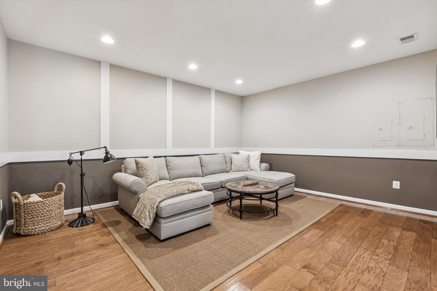 9 ELM ST, STAFFORD, Virginia 22554, 5 Bedrooms Bedrooms, ,4 BathroomsBathrooms,Residential,For sale,9 ELM ST,VAST2046528 MLS # VAST2046528