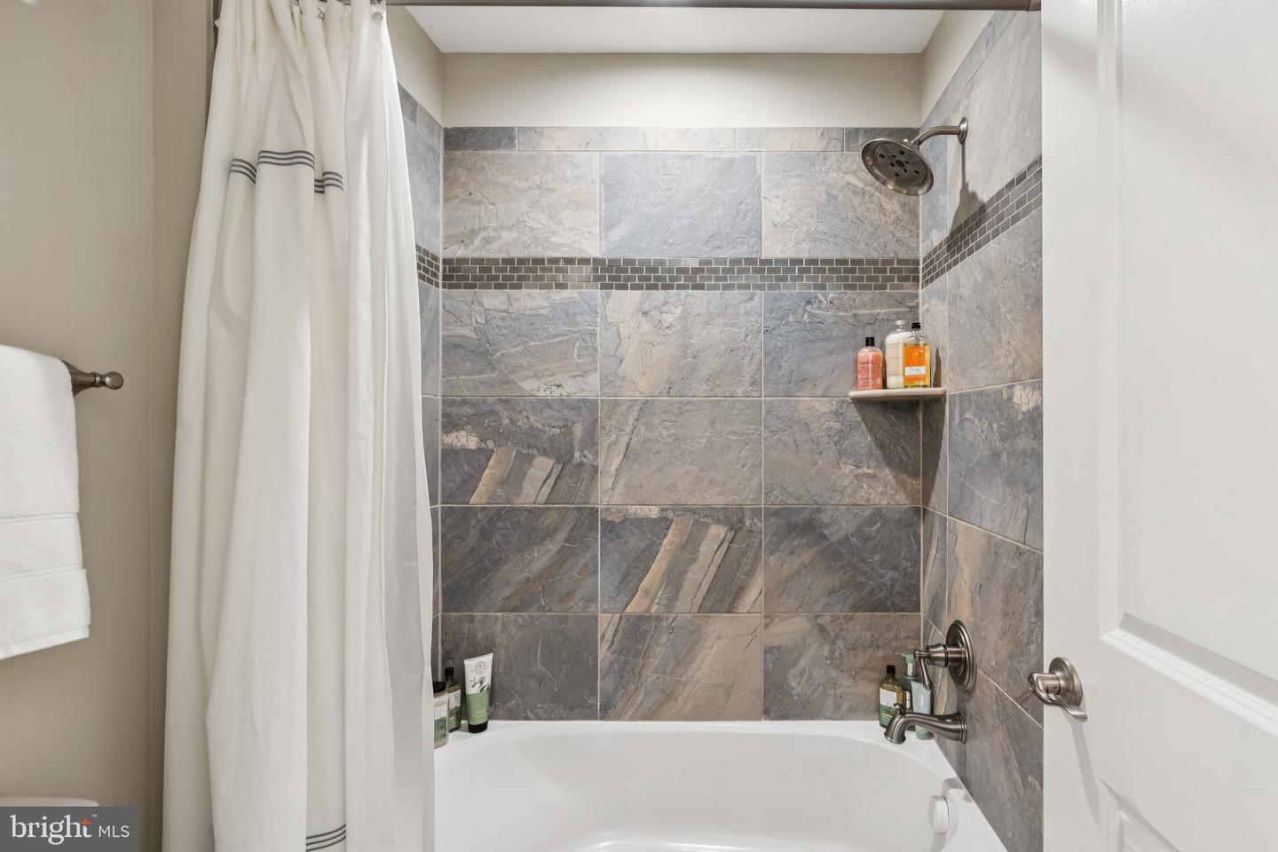 9 ELM ST, STAFFORD, Virginia 22554, 5 Bedrooms Bedrooms, ,4 BathroomsBathrooms,Residential,For sale,9 ELM ST,VAST2046528 MLS # VAST2046528