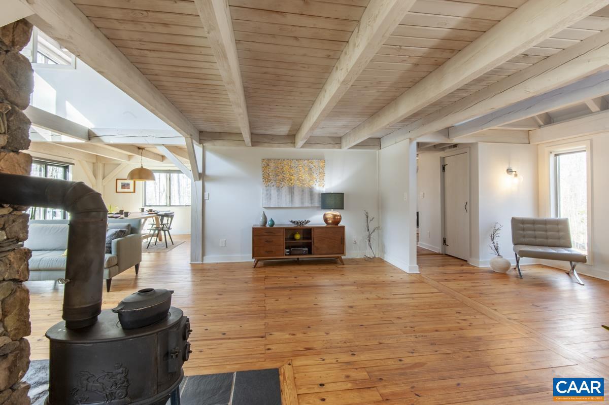 5875 BURNETT LN, ADVANCE MILLS, Virginia 22968, 3 Bedrooms Bedrooms, ,2 BathroomsBathrooms,Residential,For sale,5875 BURNETT LN,673825 MLS # 673825