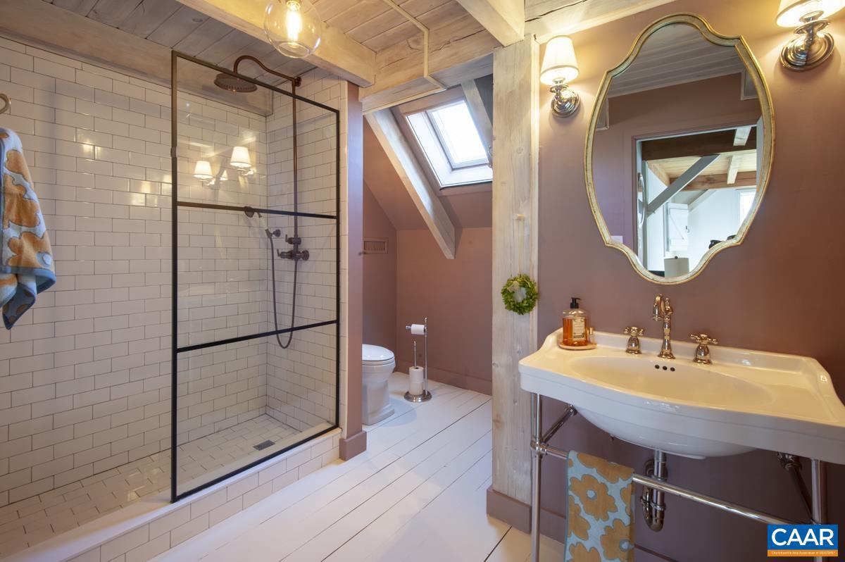 5875 BURNETT LN, ADVANCE MILLS, Virginia 22968, 3 Bedrooms Bedrooms, ,2 BathroomsBathrooms,Residential,For sale,5875 BURNETT LN,673825 MLS # 673825