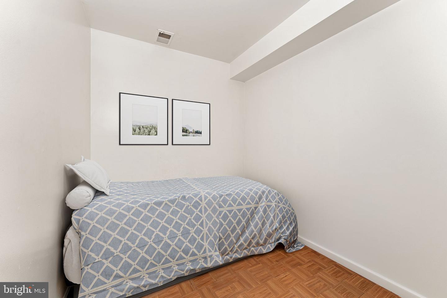 5765 HERITAGE HILL DR, ALEXANDRIA, Virginia 22310, 3 Bedrooms Bedrooms, ,2 BathroomsBathrooms,Residential,For sale,5765 HERITAGE HILL DR,VAFX2293506 MLS # VAFX2293506