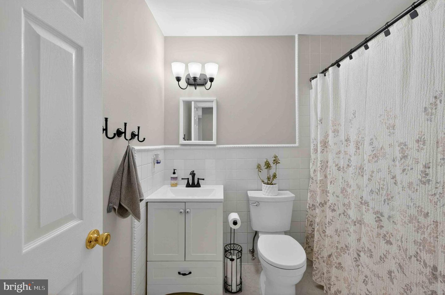 10314 REID LN, NOKESVILLE, Virginia 20181, 4 Bedrooms Bedrooms, ,3 BathroomsBathrooms,Residential,For sale,10314 REID LN,VAPW2113562 MLS # VAPW2113562