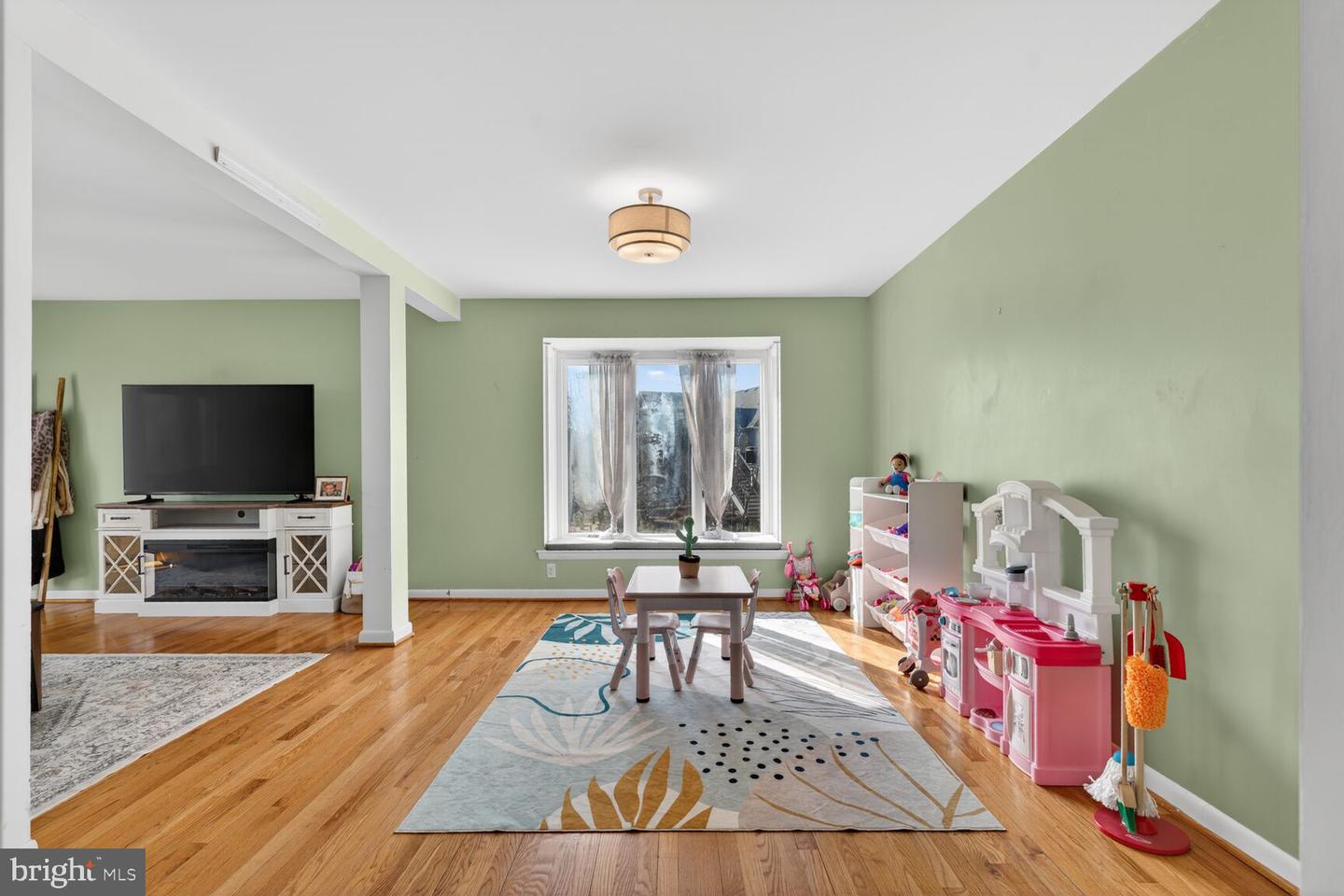 110 OLD LANDING CT, FREDERICKSBURG, Virginia 22405, 4 Bedrooms Bedrooms, ,2 BathroomsBathrooms,Residential,For sale,110 OLD LANDING CT,VAST2046538 MLS # VAST2046538