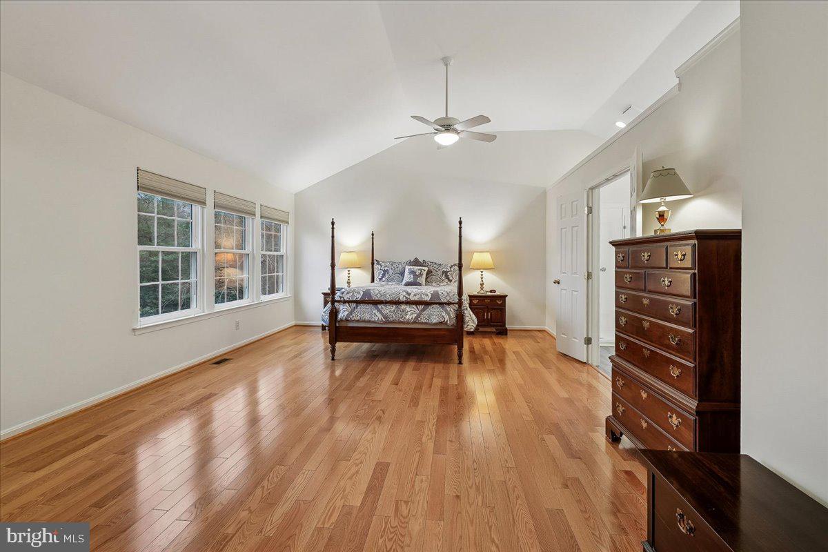 9804 CRESENCE WAY, FAIRFAX, Virginia 22032, 4 Bedrooms Bedrooms, ,2 BathroomsBathrooms,Residential,For sale,9804 CRESENCE WAY,VAFC2007858 MLS # VAFC2007858