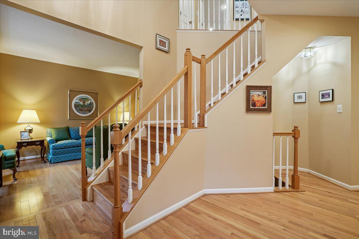 9804 CRESENCE WAY, FAIRFAX, Virginia 22032, 4 Bedrooms Bedrooms, ,2 BathroomsBathrooms,Residential,For sale,9804 CRESENCE WAY,VAFC2007858 MLS # VAFC2007858