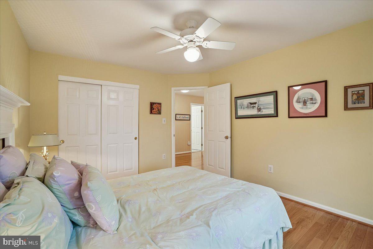 9804 CRESENCE WAY, FAIRFAX, Virginia 22032, 4 Bedrooms Bedrooms, ,2 BathroomsBathrooms,Residential,For sale,9804 CRESENCE WAY,VAFC2007858 MLS # VAFC2007858